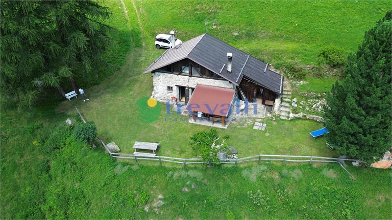 Chalet for sale in Peio