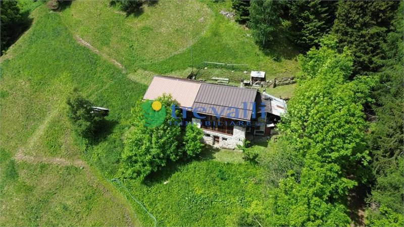 UN ANGOLO DI PARADISO TRA LE MONTAGNE DEL TRENTINO