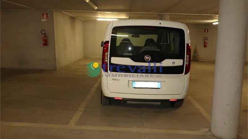 Garage zu verkauf in Dimaro Folgarida