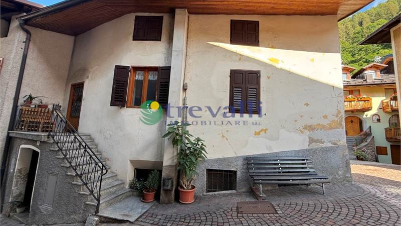 APPARTAMENTO CENTRALISSIMO MEZZANA
