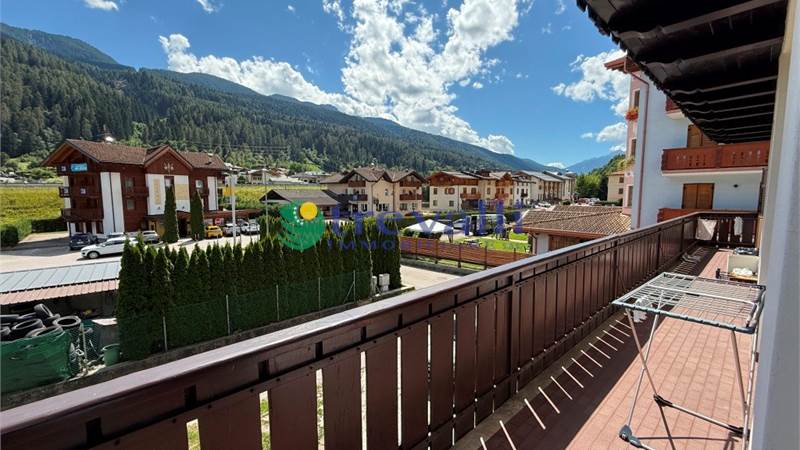 Apartment for sale in Commezzadura