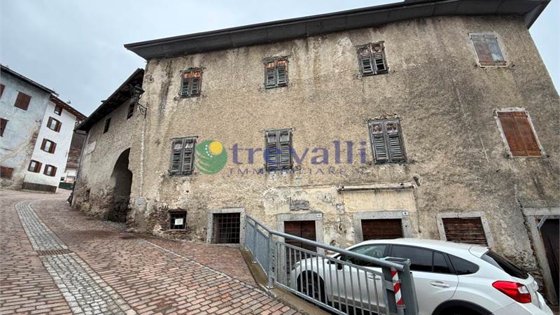 Immobile centro storico da ristrutturare
